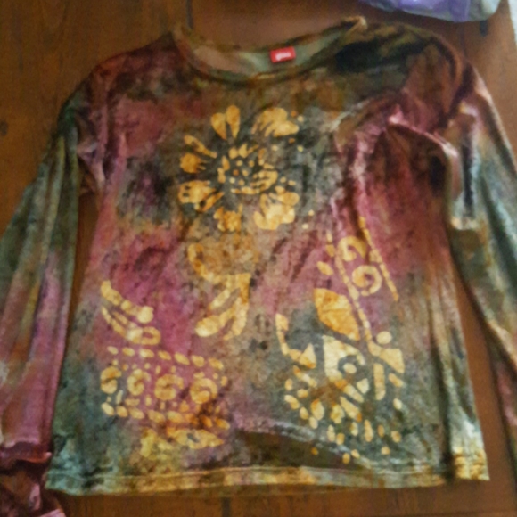 Womens velvet type top - Picture 2 of 4